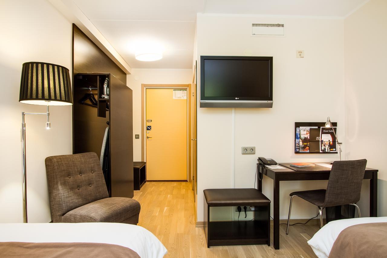 Aronsborgs Konferenshotel Bålsta Dış mekan fotoğraf